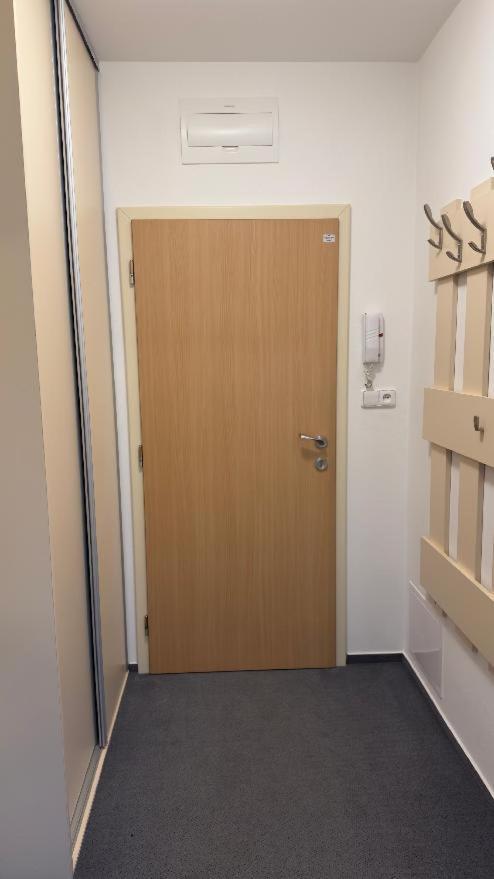 Apartmany Sport With Garage ロキトニツェ・ナト・イゼロウ エクステリア 写真